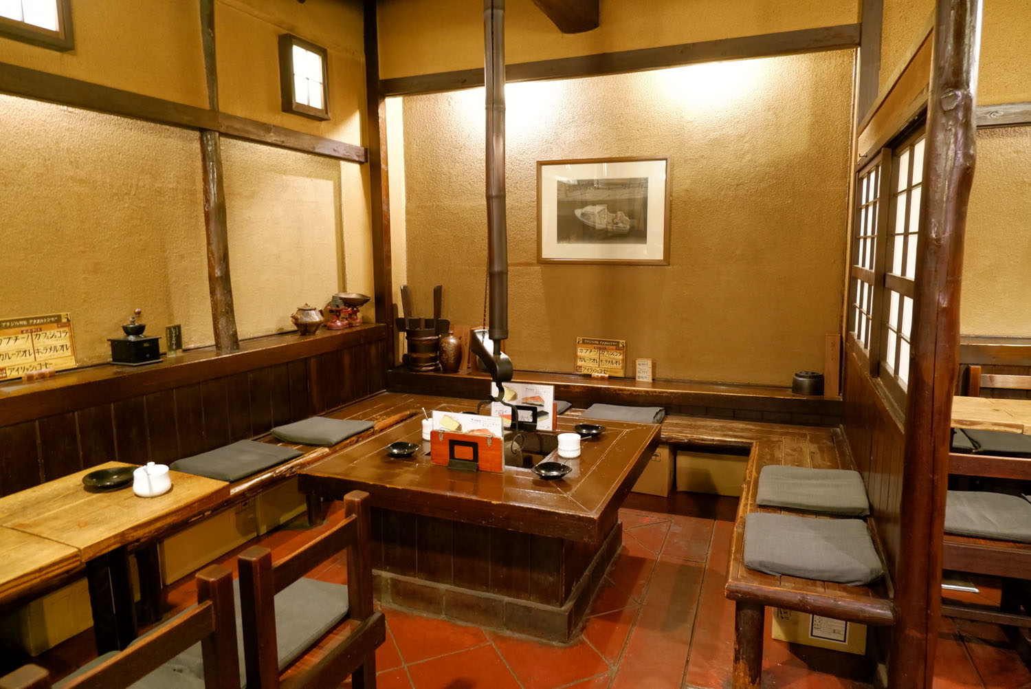 本を片手に素敵なコーヒータイムを。神保町の喫茶店6選PARIS mag パリマグ