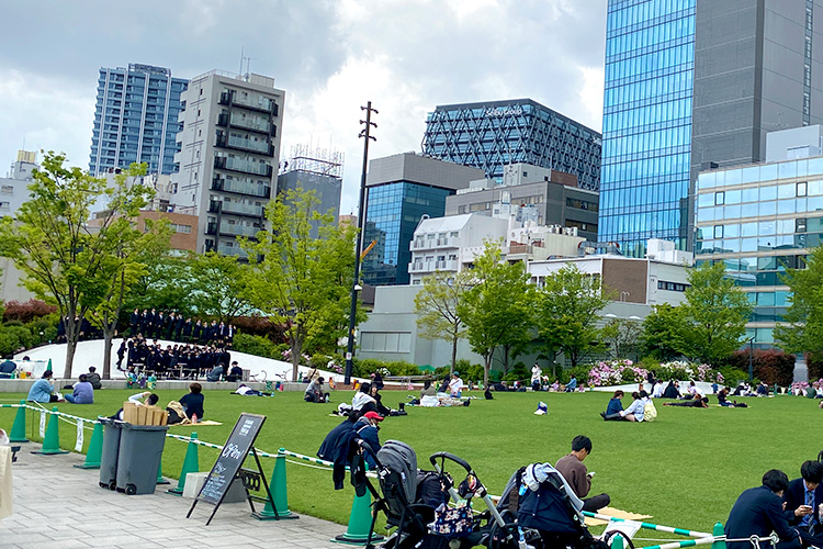 池袋でお花見なら南池袋公園へ！ 週末はかなり混雑！イケブロ