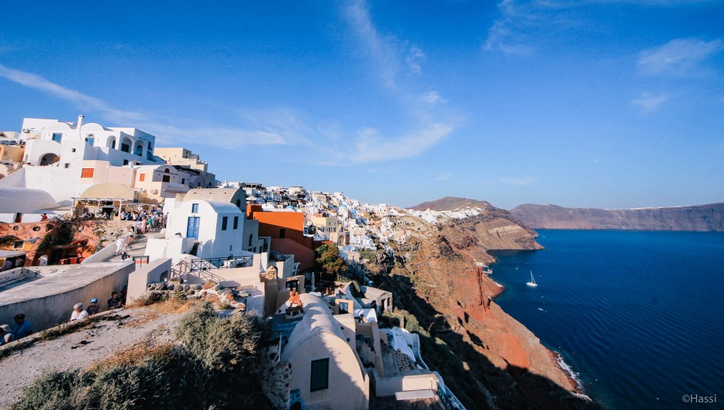 旅行できなくても、世界を感じたい！」そんな方におすすめ。写真ACの美しい海外風景写真10枚が、すべて無料＆商用可。印刷や壁紙 としても使えて、気分転換にも◎です