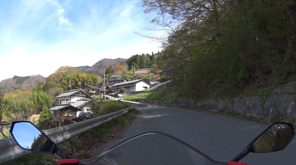 アルプス展望道路経由で白馬へ