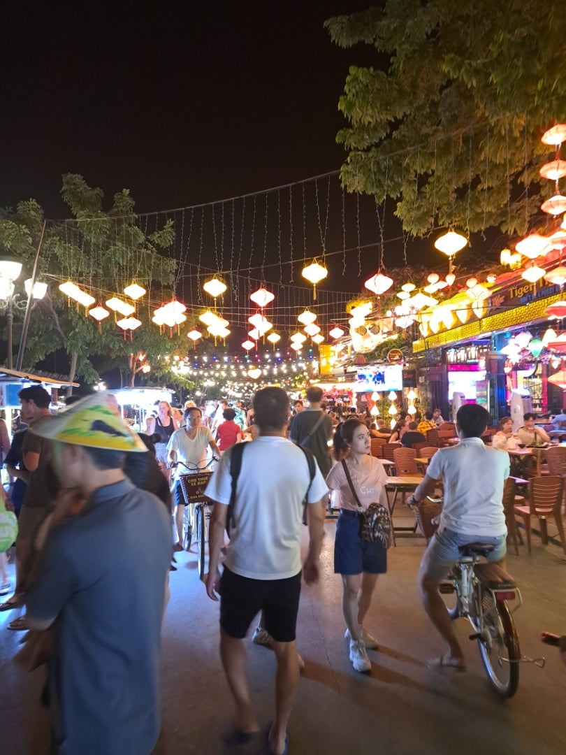 ホイアン・ナイトマーケット Hoi An