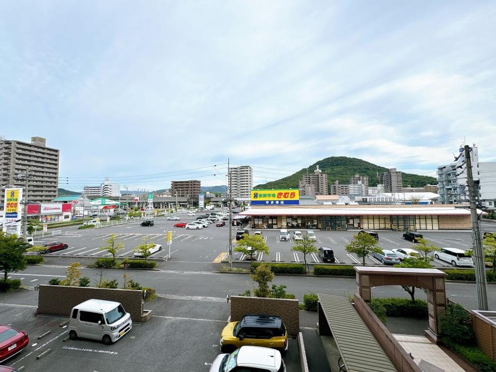 レオパレス21 宇多津駅 香川県