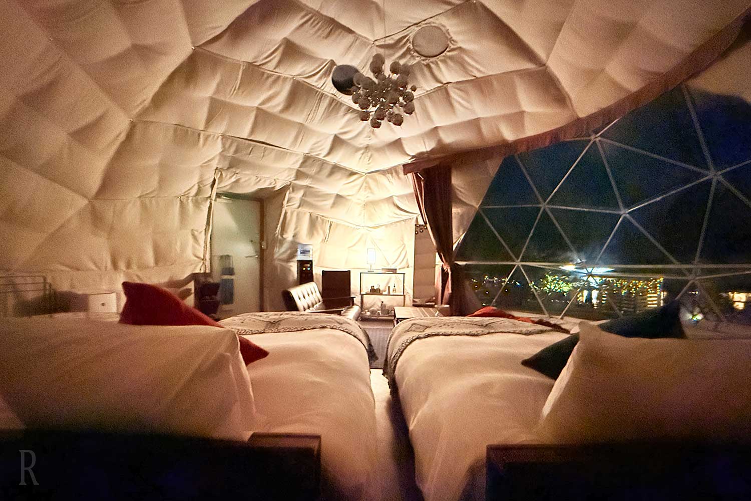 山梨 都心から車で約80分の自然豊かなグランピング施設「THE FOREST