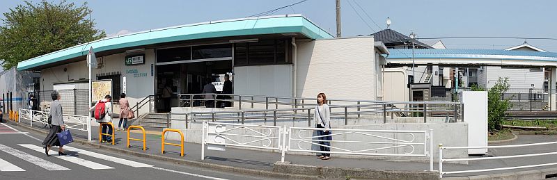 香川駅 ＪＲ東日本- 日本の旅・鉄道見聞録