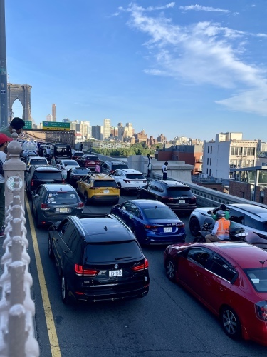 以前こちらで投稿させて頂いたメキシコ海軍の訓練用帆船がニューヨークのブルックリン橋に衝突する事故があったそうです。亡くなられた方もいるようで残念です😢 https:www.cnn.co.jp usa 35233106.htmlFacebook