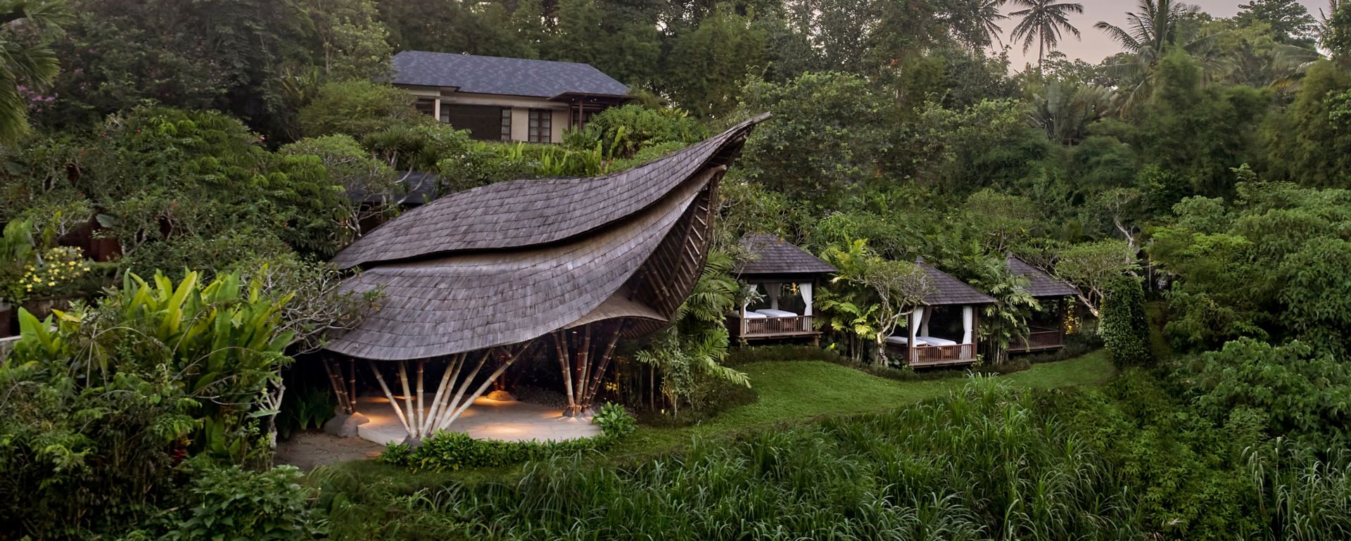 女性ウケ抜群！一度は泊まりたい“バリ島”人気ホテルランキングTOP11RETRIP リトリップ