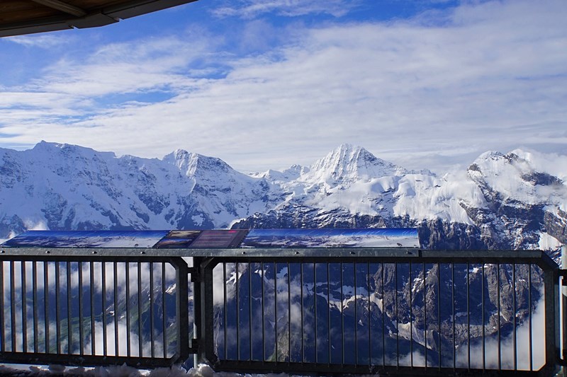 スイス 今もなお007が潜伏中？シルトホルンとピッツ・グロリアたびこふれ