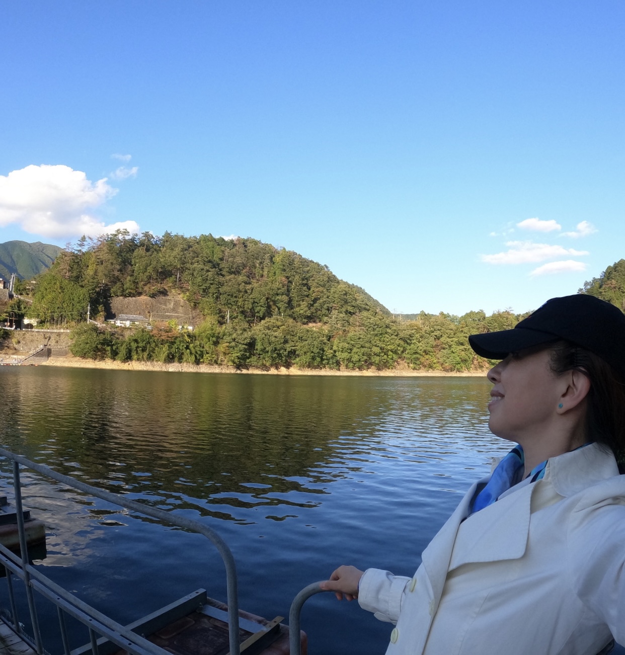 小河内神社～麦山浮橋～奥多摩湖いこいの路