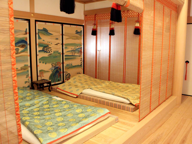 御所 社乃森温泉」は廃業、道の駅「どなり」も心配、どなりなっとんねん トイレ○仮眠△休憩○景観○食事✖️設備△立地△- 道の駅発 死出の旅日記by