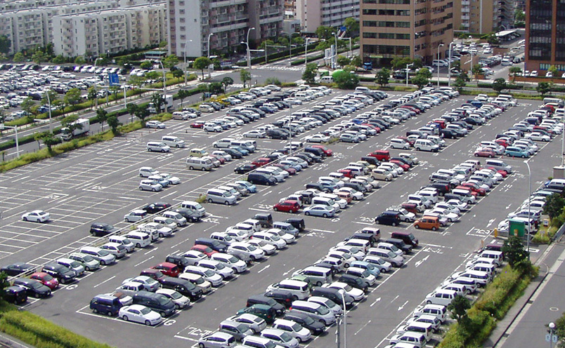 駐車場・駐輪場かんまちあ
