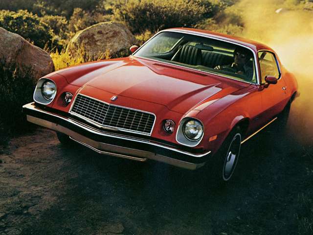 マスタングの対抗馬として誕生したスポーツカー「CHEVROLET CAMARO シボレー