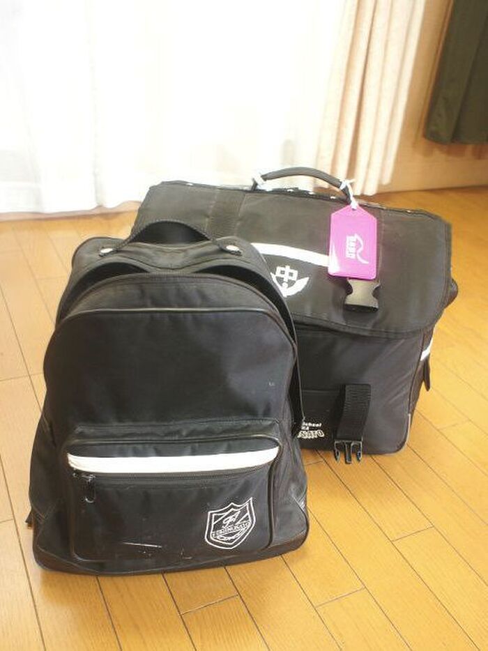 セリアで買える人気の「トラベルグッズ」・おすすめランキング8選 - おみとら