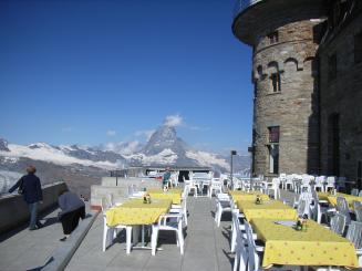 ツェルマット放浪記～標高3,000ｍで食べるおランチ～あさひなペコLOG