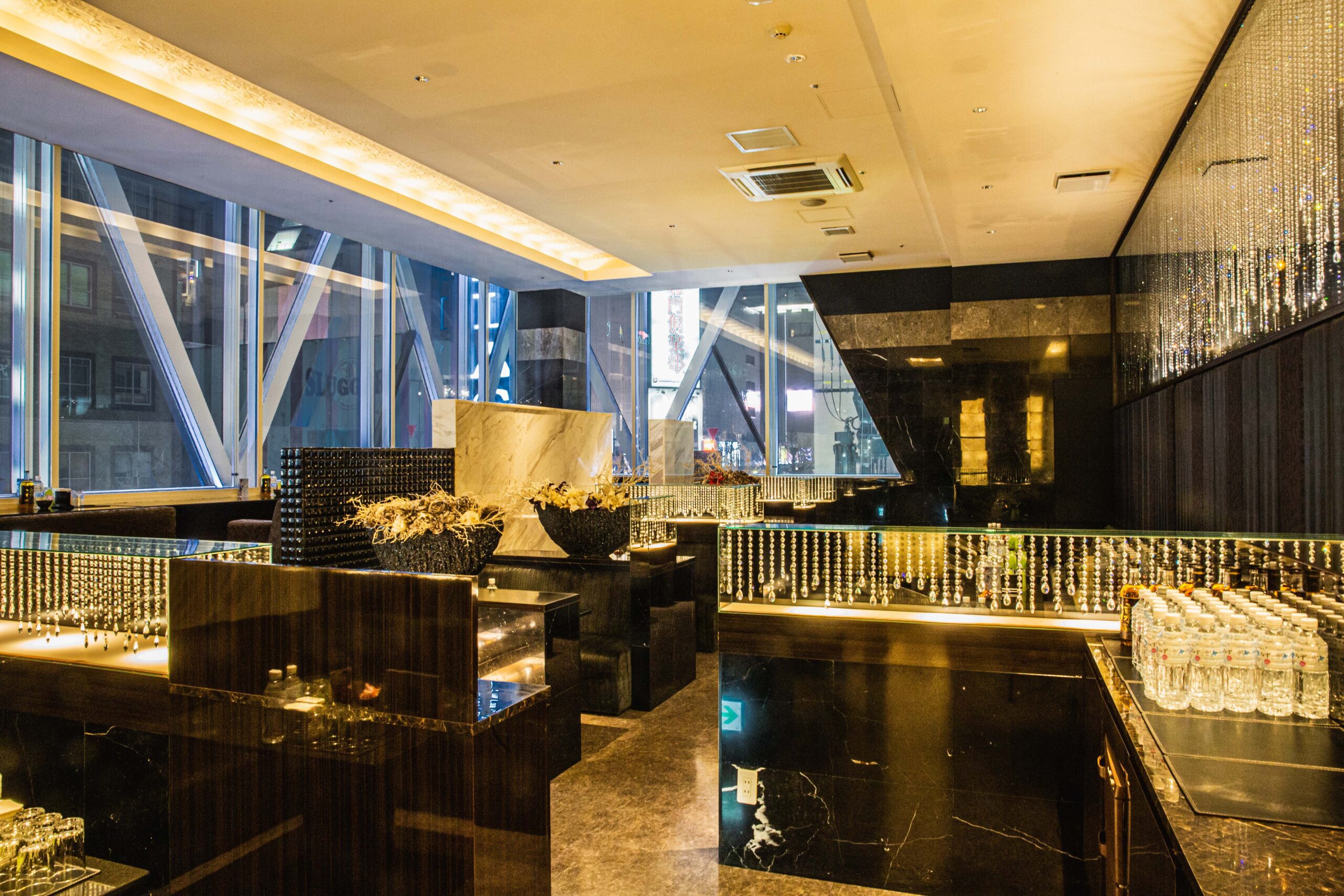 料金＆クーポン BARCELONA 桃李-バルセロナ トウリキャバキャバ