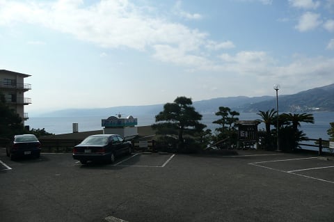 自然の宝庫、真鶴半島へ磯遊びに行ってきました。エビ・カニはもちろん、初めて出会えた生き物にびっくり！初夏から真夏にかけて旬の磯遊びとプチハイキング、自然をたっぷり満喫真鶴町・パパレポ横浜・湘南で子供と遊ぶ - あそびい横浜・湘南