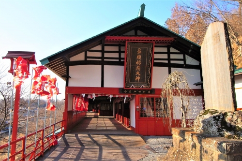 日本三大稲荷とは!?ニッポン旅マガジン