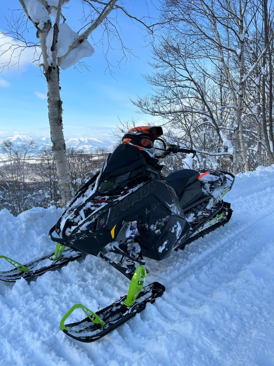 電動スノーバイク スノーモービル SIN