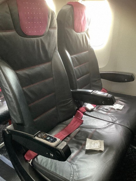 国際線 機内での長い時間、おすすめの過ごし方&お役立ちグッズ -