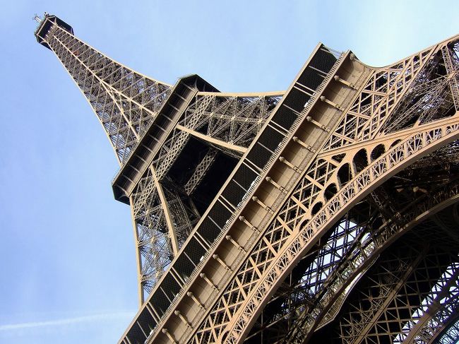 コラム 瀟洒なる世界 vol.2：エッフェル塔 全3回Gate. Channel