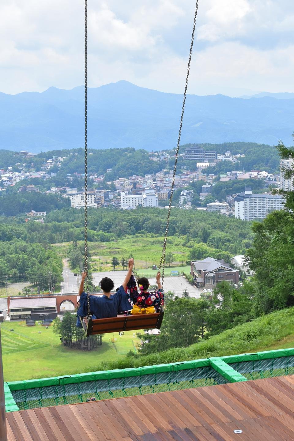 草津温泉は夏もおすすめ。湯で温まり、外気で涼めば、まるで天国。日帰り温泉も人気sotokoto online ソトコトオンライン