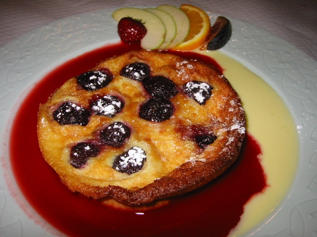 リムーザン地方のさくらんぼのタルト樋川麻子オフィシャルサイト