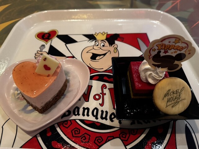 不思議の国のアリス気分「クイーン・オブ・ハートのバンケットホール」に待ち時間なしで！hamanao☆さんのブログ -@cosme アットコスメ