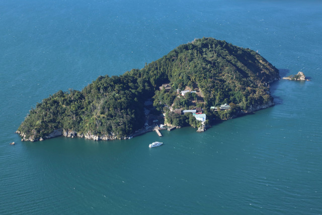 このご時世、信じるのは神頼み？都久夫須麻神社 竹生島神社l 南浜名湖SHOPS