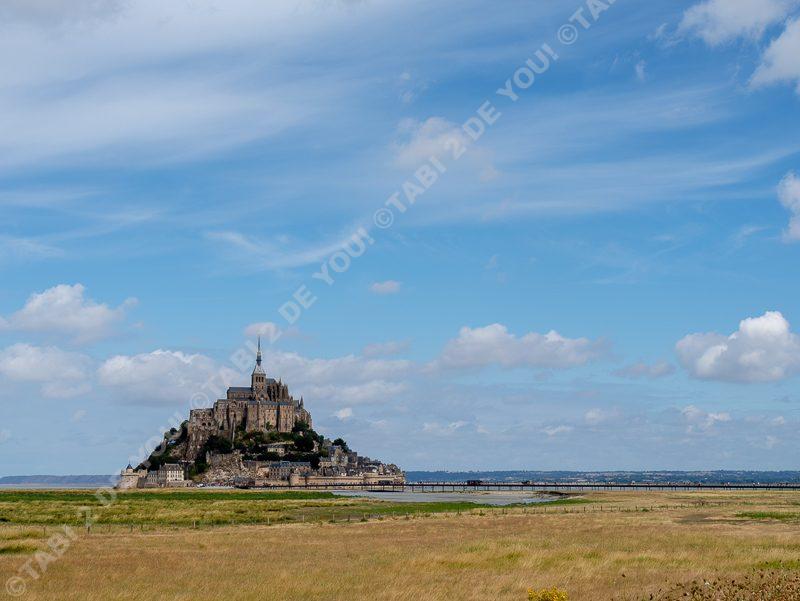 モン・サン・ミシェル修道院 歴史を重ねた驚異の建物 - まっぷるウェブ
