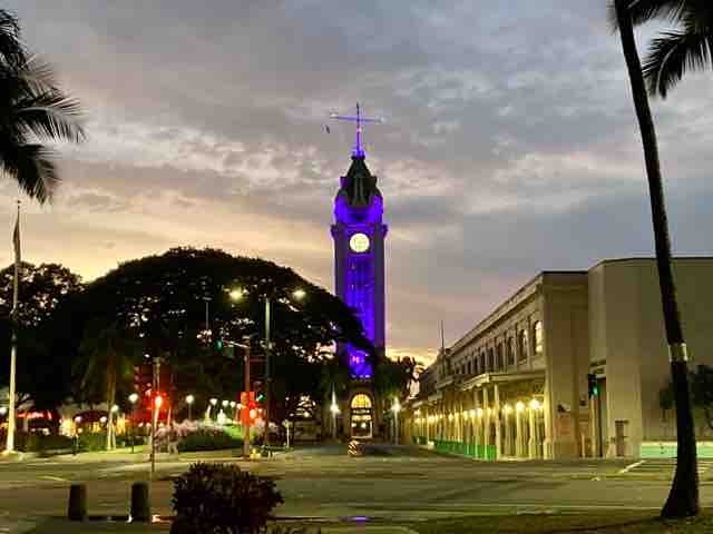 アロハタワーの歴史、見どころと撮影スポット