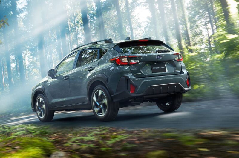 クロストレックとフォレスターはどっちがいいの？ 広さ編！！城東店スタッフブログ大阪スバル株式会社