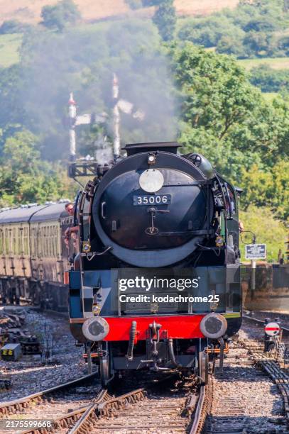 2025年グロスターシャー人気の中世の歴史と建築体験ゲットユアガイドGetYourGuide