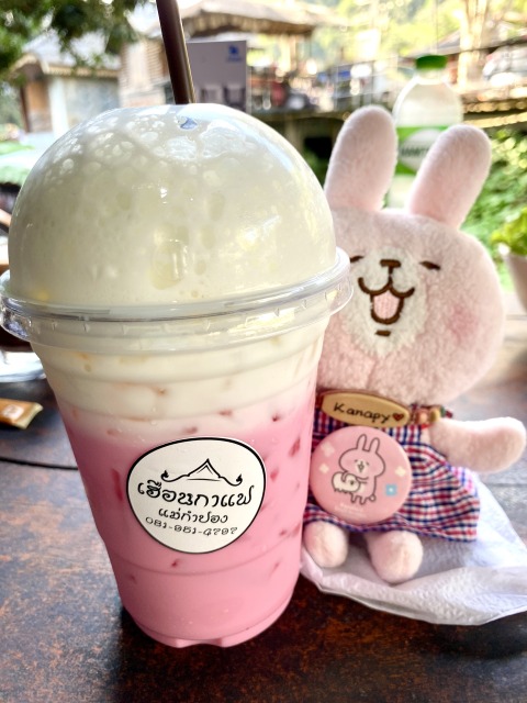 チェンマイで食べる「パッシーユー」太麺醤油焼きそば、春雨バージョンもあった – わが心はタイにあり