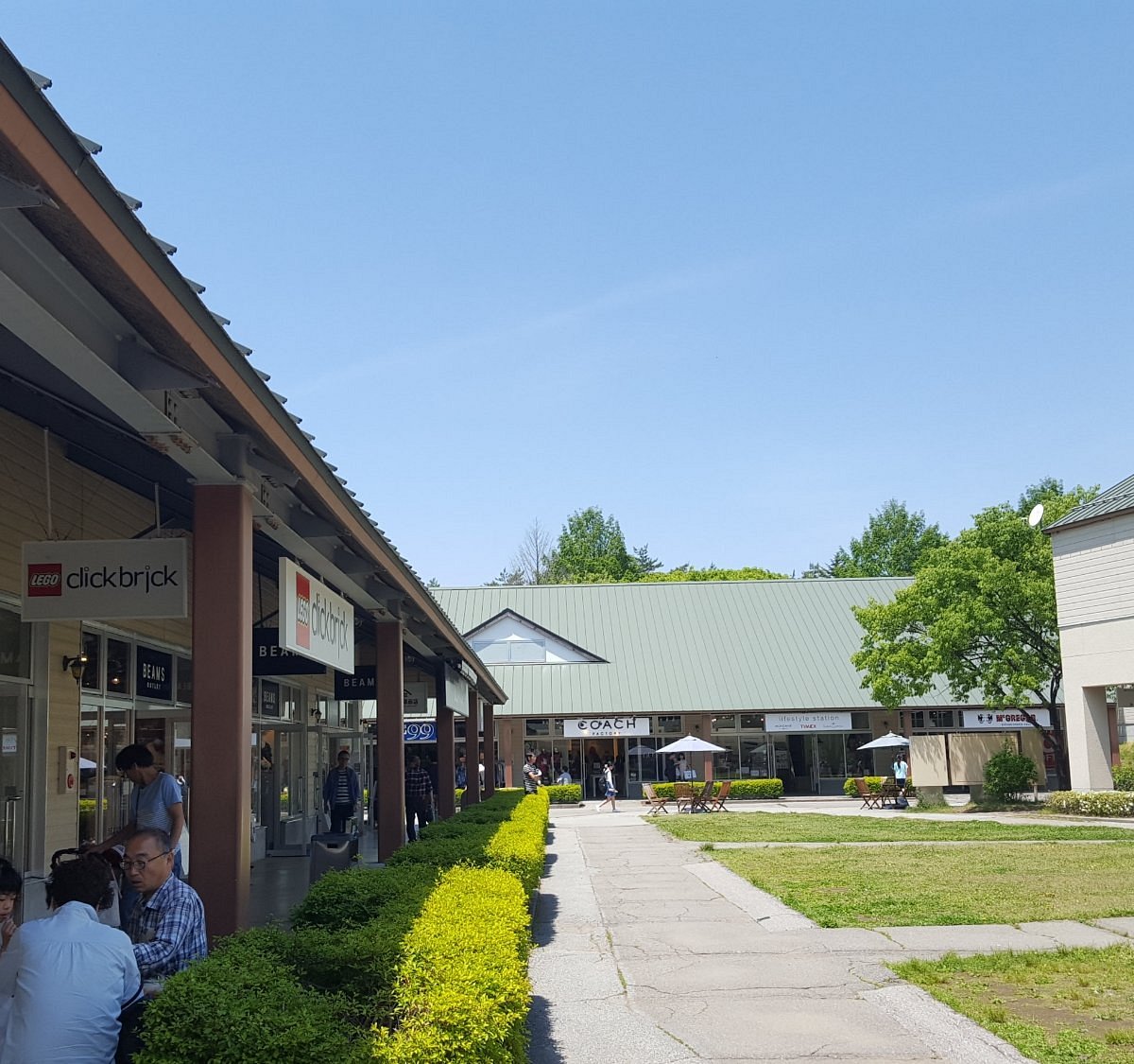 八ヶ岳リゾートアウトレットに行った感想 体験レポート店舗・渋滞混雑・駐車場・グルメ情報などじゃぱたびっくす