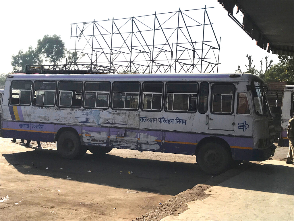 旅行記58 18時間乗りっぱなし！ジョードプルからムンバイへ超長距離列車移動 インド12 おしんぽころぐバックパッカー旅行記