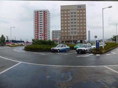 新八代駅前モニュメント: 都城から建築をこめて