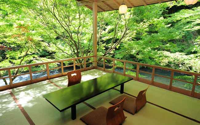 鴨川の川床について公式 瓢斗 ひょうと京都・東京で会食・接待・お祝いなら「しゃぶしゃぶ・日本料理」 瓢斗