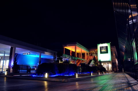 飛行機に乗らなくてもOK♪海と空、アートを無料で楽しめる『神戸空港』展望デッキへKiss PRESS キッスプレス