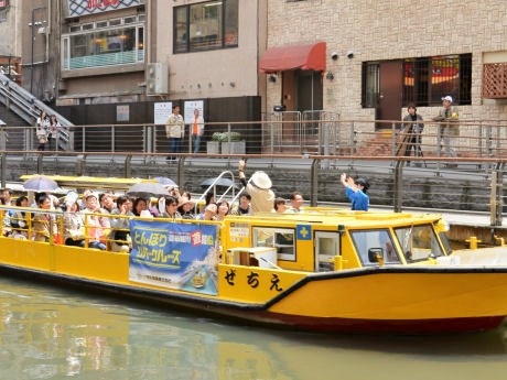 高さ9.5メートルの巨大なアヒル「ラバー・ダック」が大阪・福島 ほたるまち港 に登場！展示にあわせてオリジナルグッズの販売を実施千島土地株式会社のプレスリリース