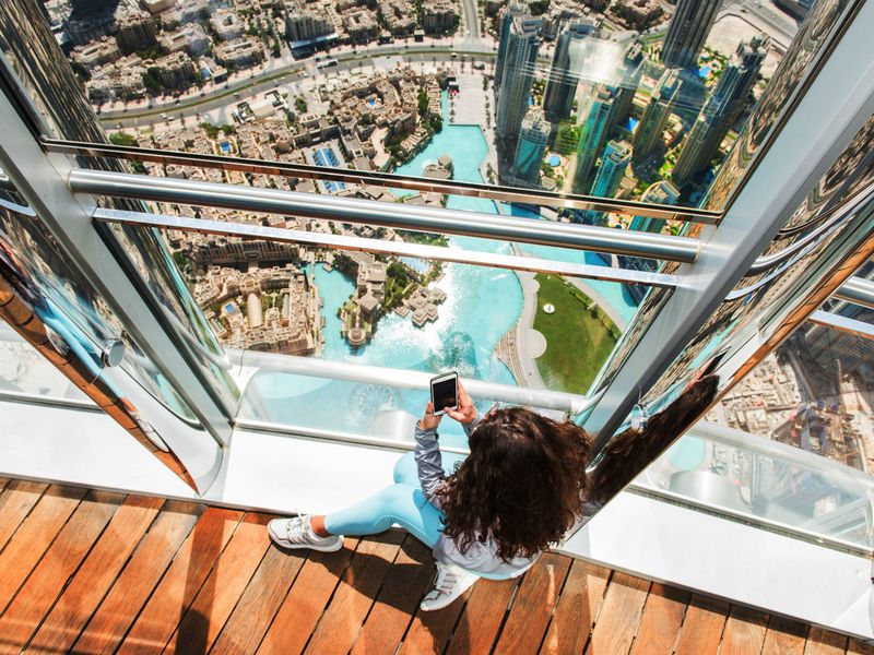 ブルジュ・ハリファ Burj Khalifa建築・インテリアに関する石材メディア