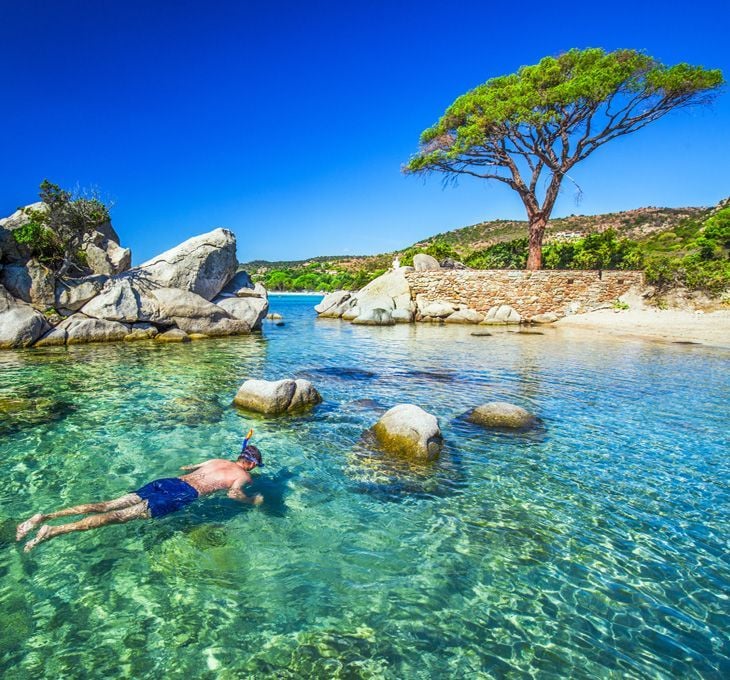 ポルト ヴェッキオの高級ホテルコルシカエクスペディア