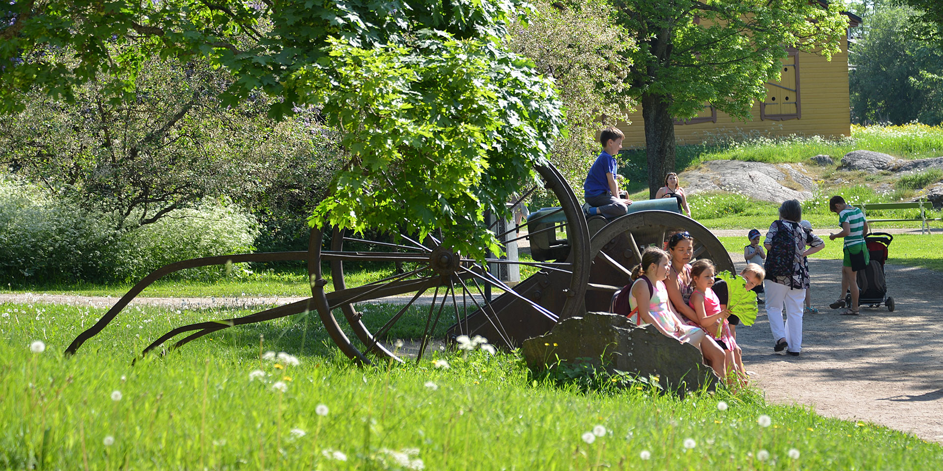 旅行記23日④ 11スオメンリンナ島へフェリーで向かうメインクーンとの幸せな掛け替えのないひととき