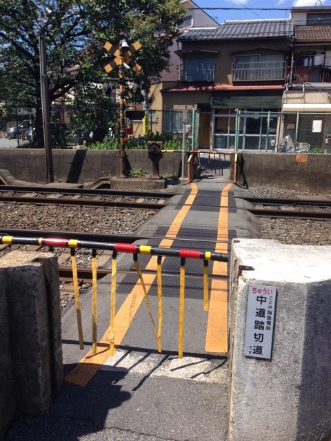 海を見ながらドライブ中🌊 海の見える踏切があると聞き、寄り道して見てきました😊, 鎌倉に雰囲気似てるけど、観光客が全然いなくて独占でした！, 📍Ibaraki, Japan,
