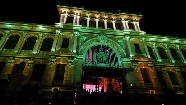 ホーチミン観光ならサイゴン中央郵便局！コロニアル建築とは？見どころや基本情報ももかの旅ブログ