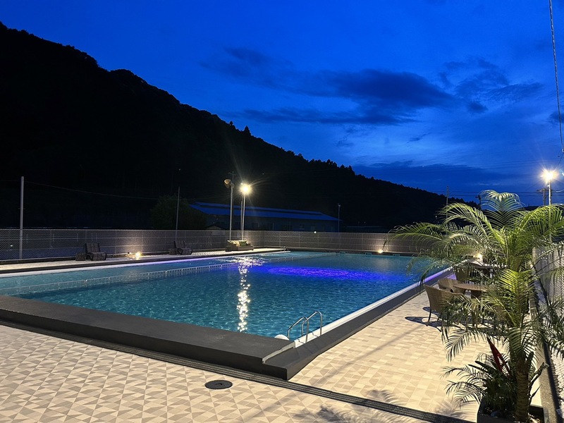 Glamping＆Port結 ノスタルジックな体験を。島田のグランピングで贅沢な大人旅。 -