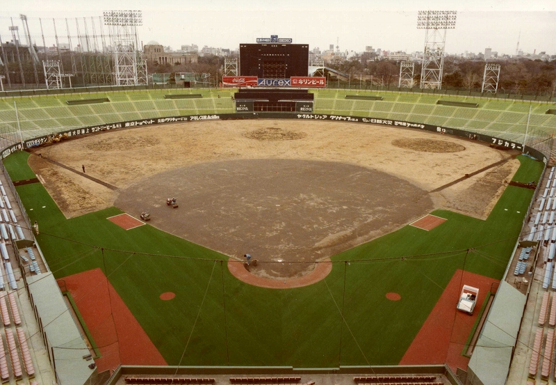 明治神宮野球場 コトブキシーティング株式会社