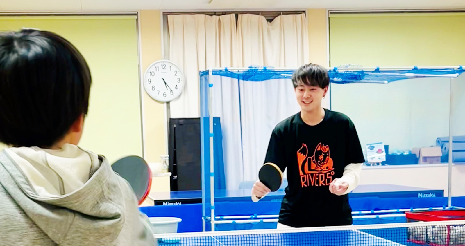 卓球ラウンジ リバーズ：名古屋市中区新栄、初心者でも楽しめる卓球教室