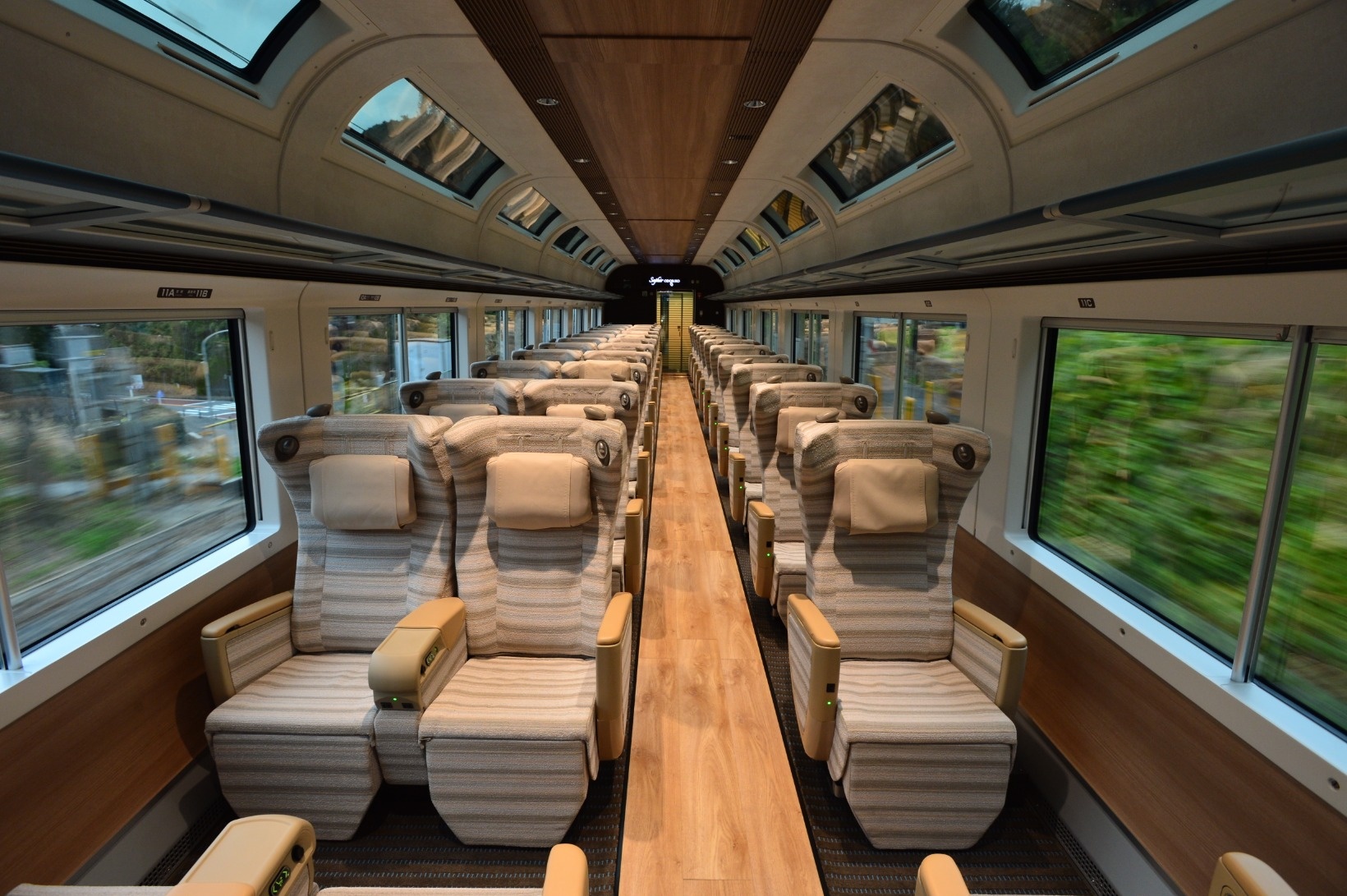 4人組で熱海や伊東、河津に行くときにオススメのＪＲはなにか。: 旧：YAS的なモノ