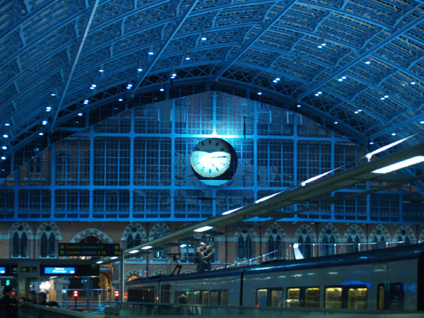 パリPER B線と北駅の治安について