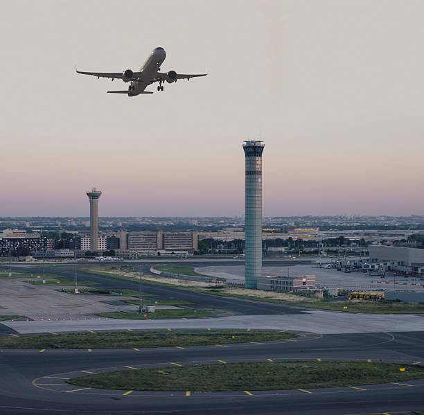 パリ・シャルル・ド・ゴール空港からパリ市内への行き方地球の歩き方