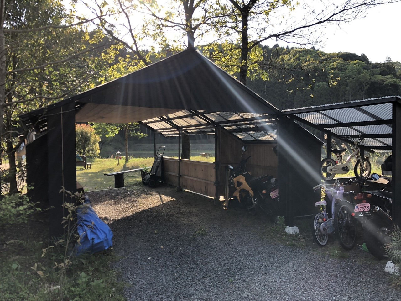 最安カーポート？ コストコのカーポートは26,800円！使えるの？ 2019-1-23 - イングリッシュガーデン